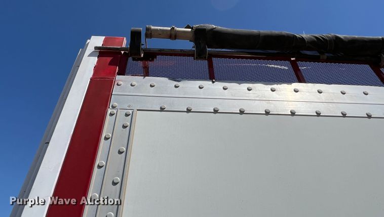 image for item IG9411 2007 Aeroswint  silage trailer