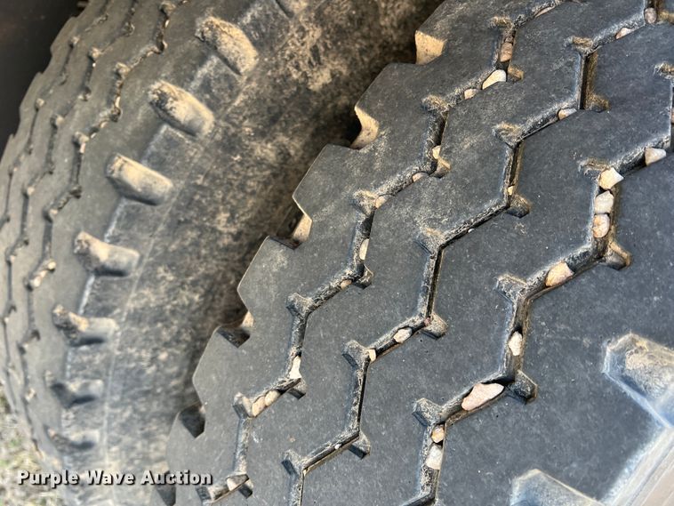 image for item IG9411 2007 Aeroswint  silage trailer