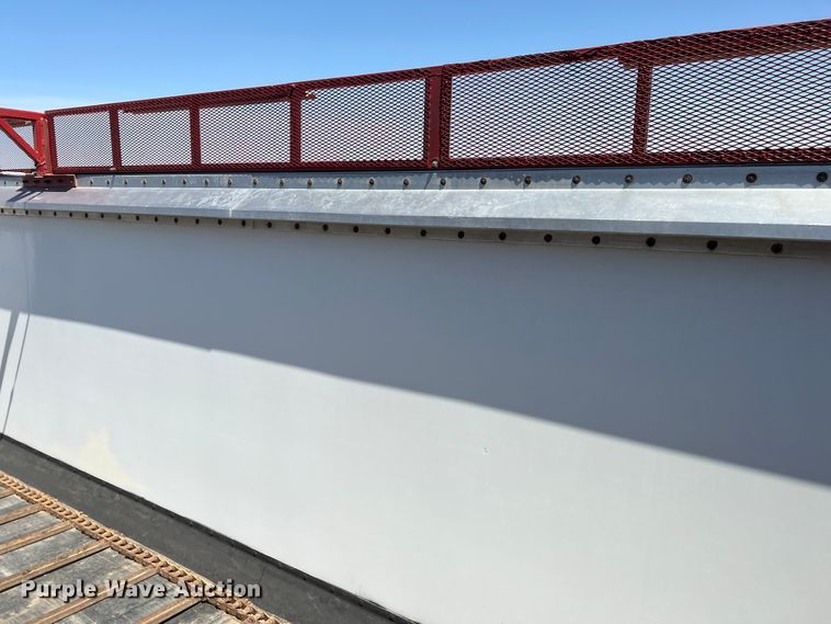 image for item IG9411 2007 Aeroswint  silage trailer