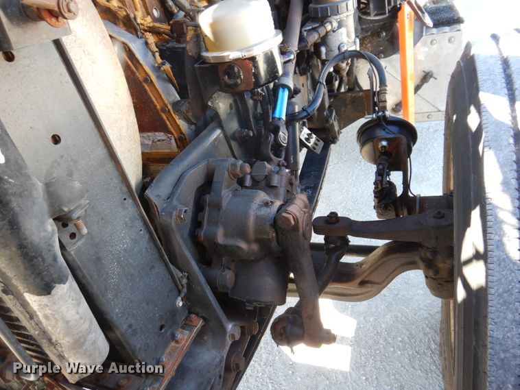 image for item IM9865 2005 Peterbilt 379  semi truck