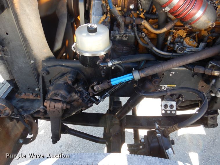 image for item IM9865 2005 Peterbilt 379  semi truck