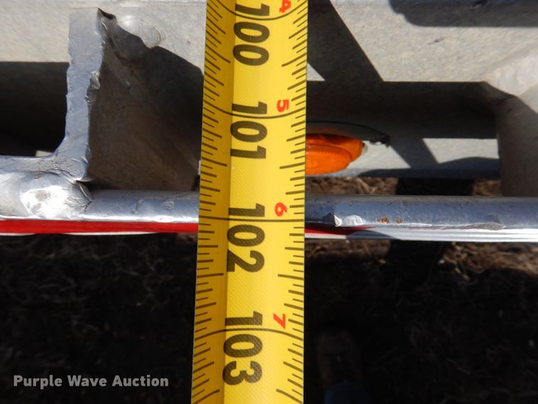 image for item IM9881 2004 Wilson  drop deck trailer