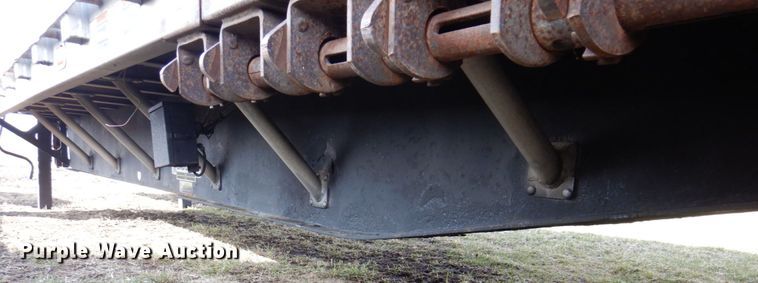 image for item IM9881 2004 Wilson  drop deck trailer