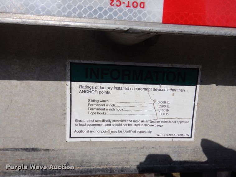 image for item IM9881 2004 Wilson  drop deck trailer