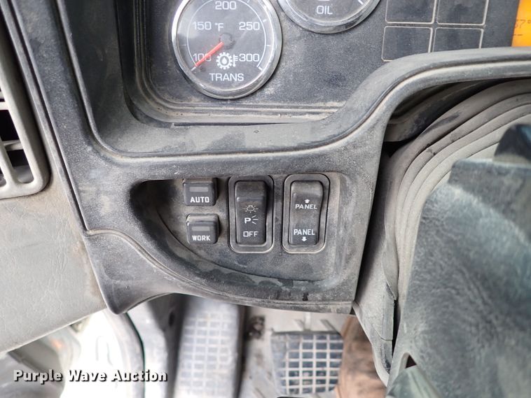 image for item IS9398 2012 International ProStar  semi truck