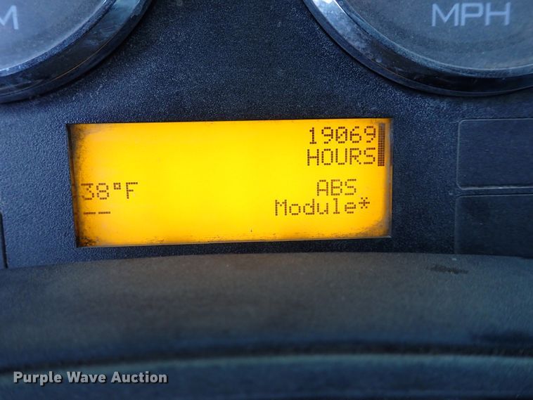 image for item IS9398 2012 International ProStar  semi truck