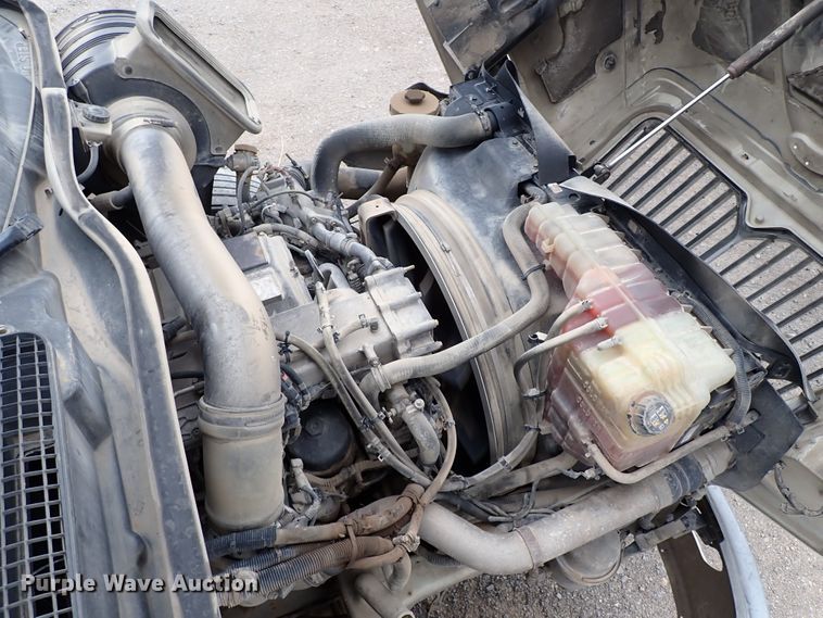 image for item IS9398 2012 International ProStar  semi truck