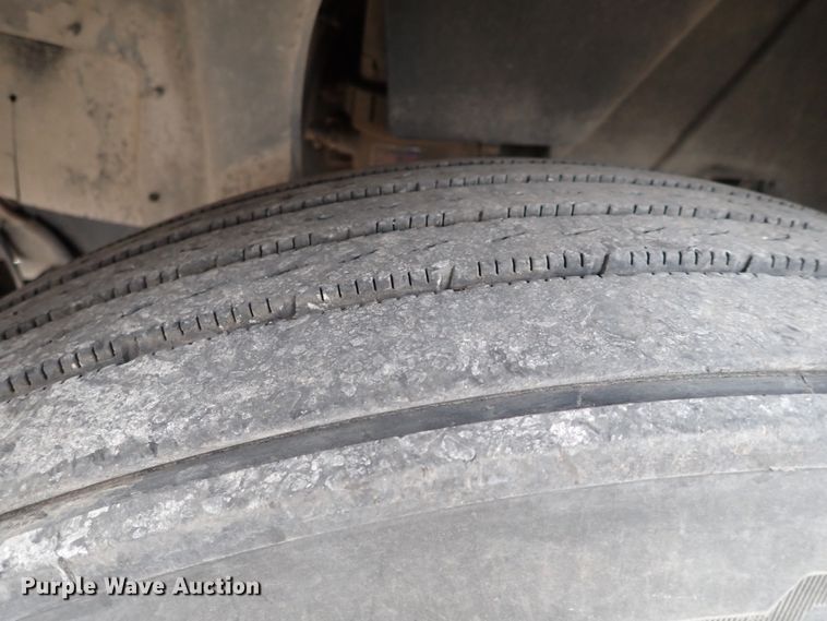 image for item IS9398 2012 International ProStar  semi truck