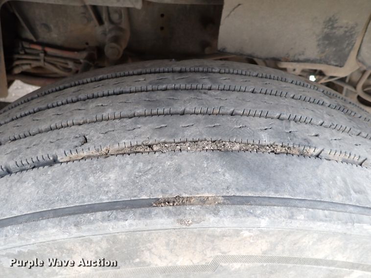 image for item IS9398 2012 International ProStar  semi truck