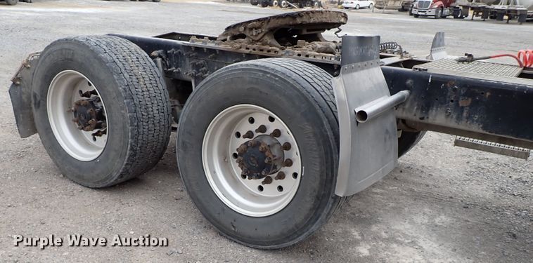 image for item IS9398 2012 International ProStar  semi truck