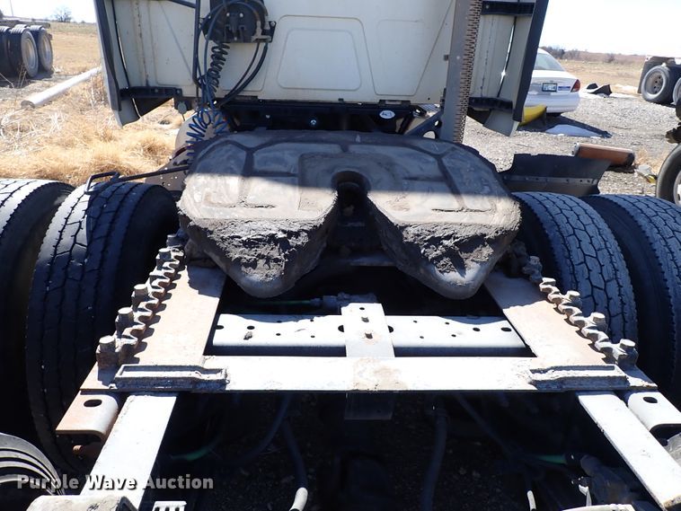 image for item IS9448 2012 International ProStar  semi truck