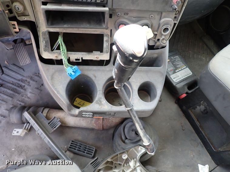 image for item IS9448 2012 International ProStar  semi truck