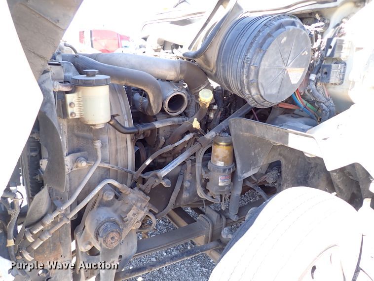 image for item IS9448 2012 International ProStar  semi truck