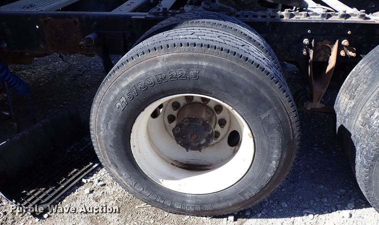 image for item IS9448 2012 International ProStar  semi truck