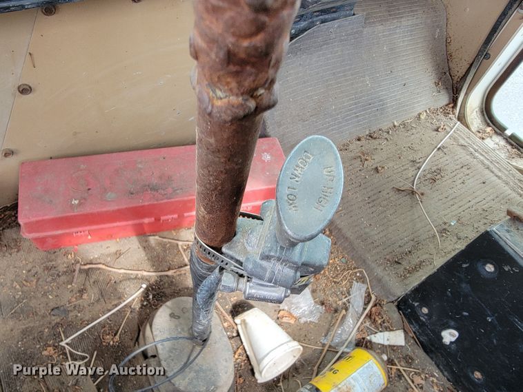 image for item JE9931 1974 International Transtar 4300  semi truck