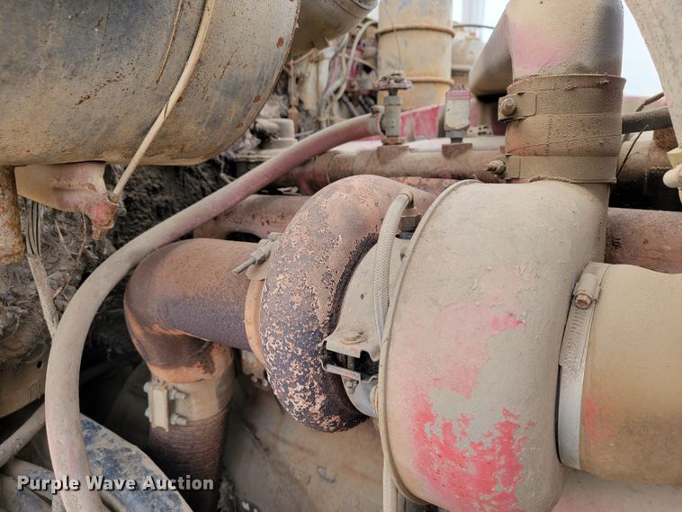 image for item JE9931 1974 International Transtar 4300  semi truck