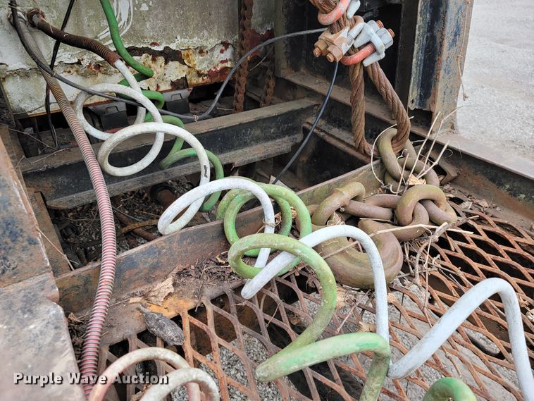 image for item JE9931 1974 International Transtar 4300  semi truck