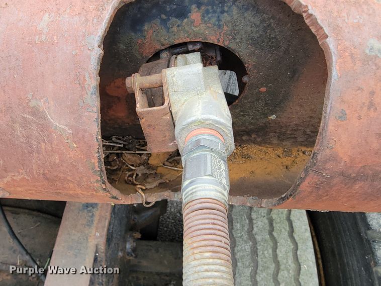 image for item JE9931 1974 International Transtar 4300  semi truck