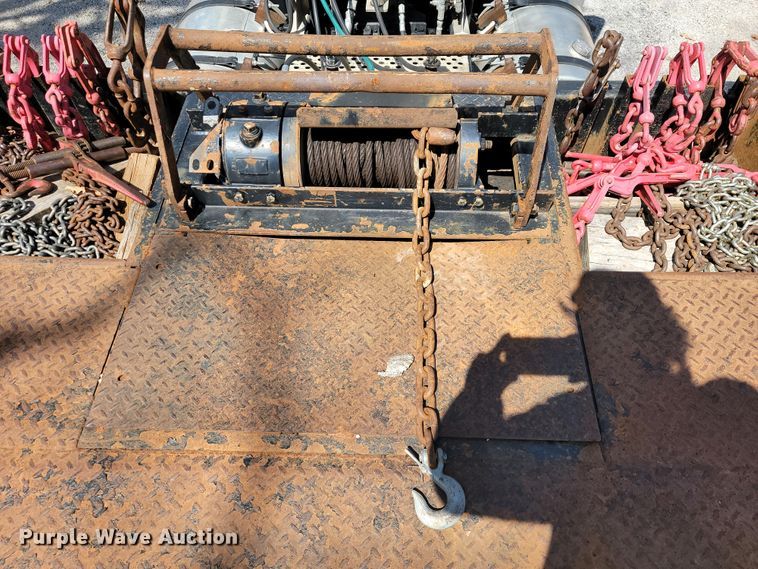 image for item JF9024 2012 Ledwell  tilt deck equipment trailer