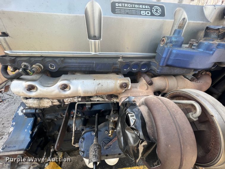 image for item JH9225 Detroit Diesel Series 60  engine