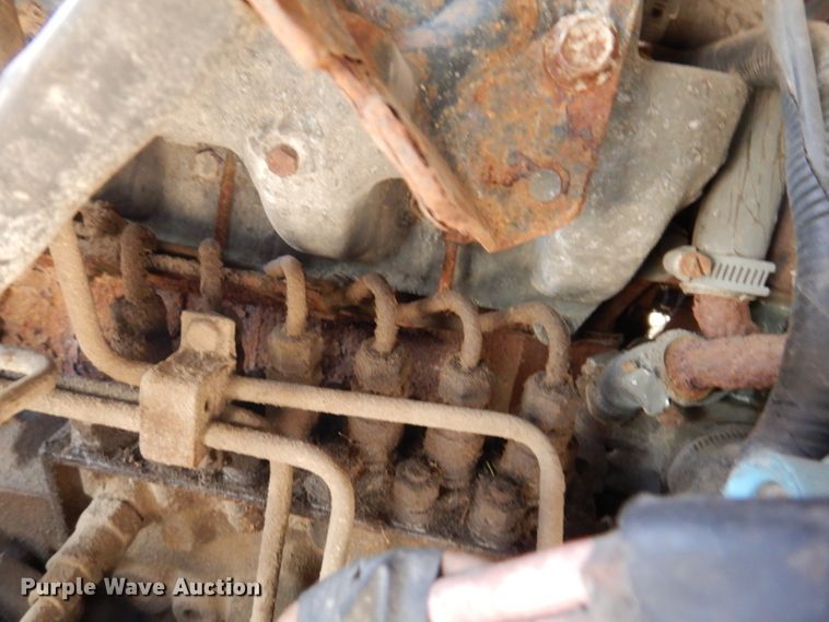 image for item JK9449 1990 Ford CF8000  truck cab and chassis