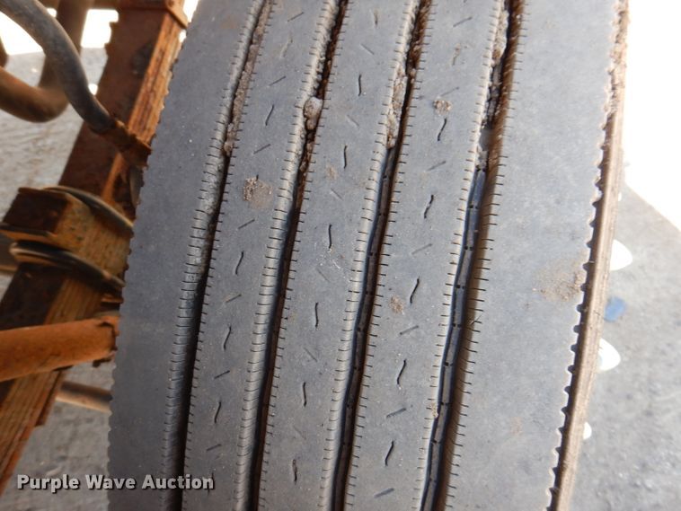 image for item JK9449 1990 Ford CF8000  truck cab and chassis