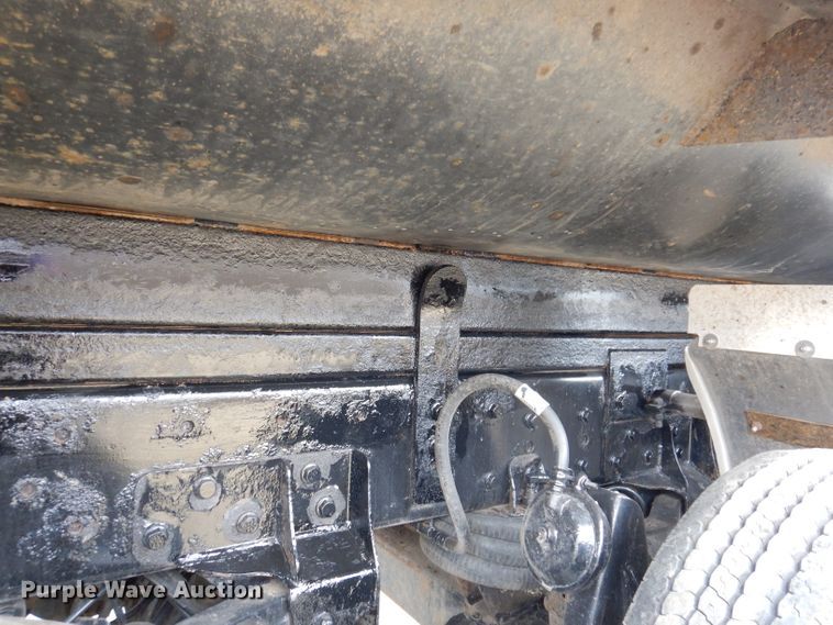 image for item JK9450 2003 Kenworth T800  dump truck