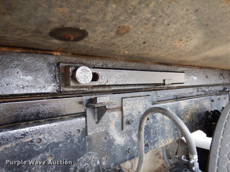 image for item JK9450 2003 Kenworth T800  dump truck