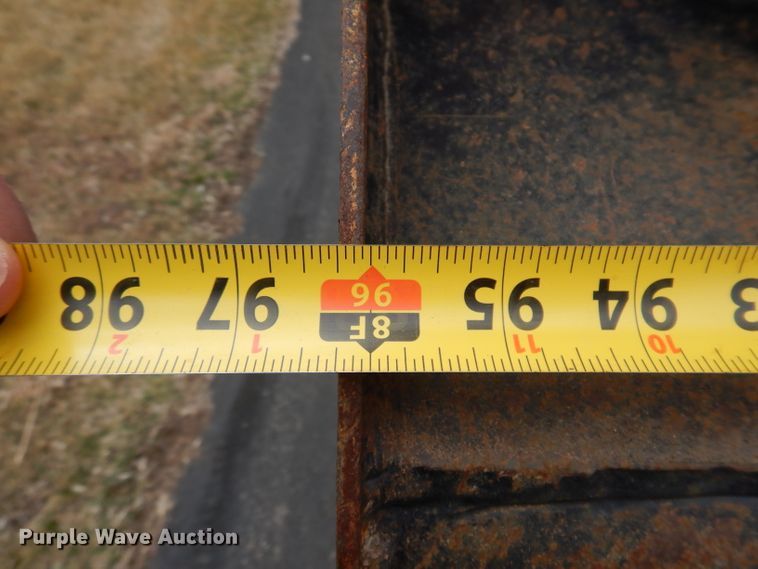 image for item JK9450 2003 Kenworth T800  dump truck