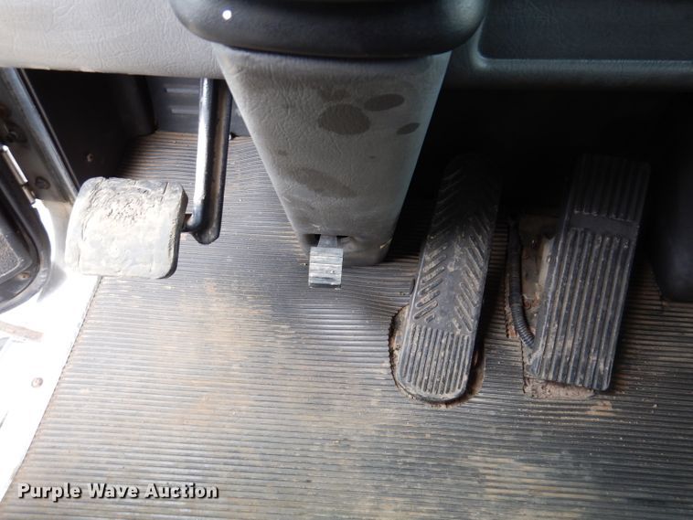 image for item JK9450 2003 Kenworth T800  dump truck