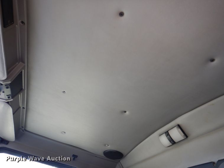 image for item JK9450 2003 Kenworth T800  dump truck