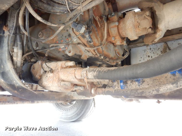 image for item JK9450 2003 Kenworth T800  dump truck