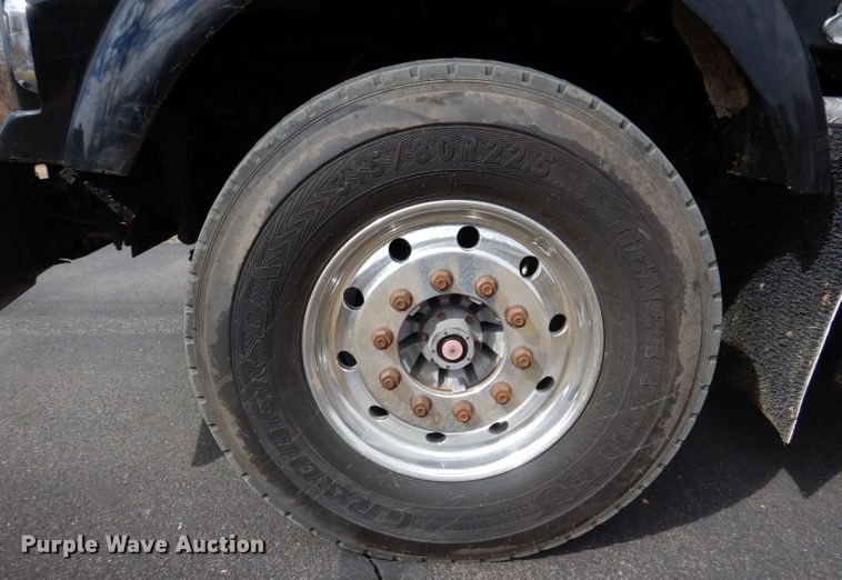 image for item JK9450 2003 Kenworth T800  dump truck