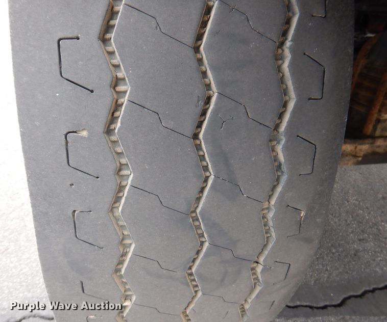 image for item JK9450 2003 Kenworth T800  dump truck