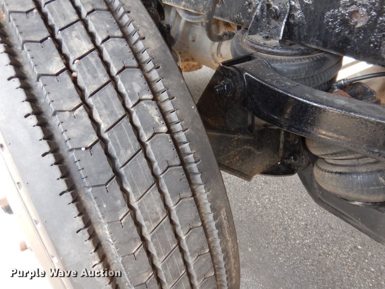 image for item JK9450 2003 Kenworth T800  dump truck