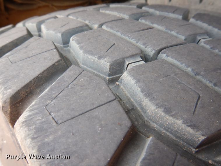 image for item JK9450 2003 Kenworth T800  dump truck