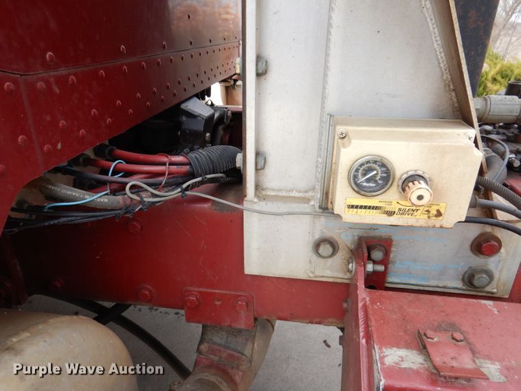 image for item JK9451 1997 Peterbilt 379  semi truck