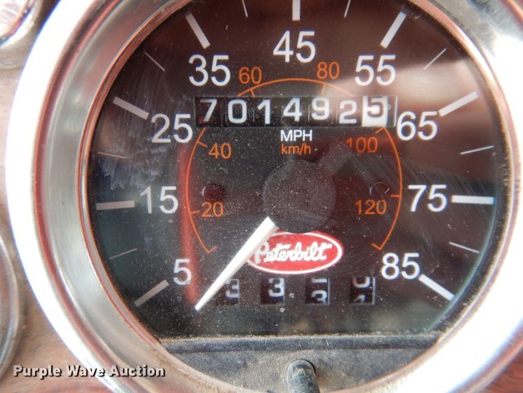 image for item JK9451 1997 Peterbilt 379  semi truck