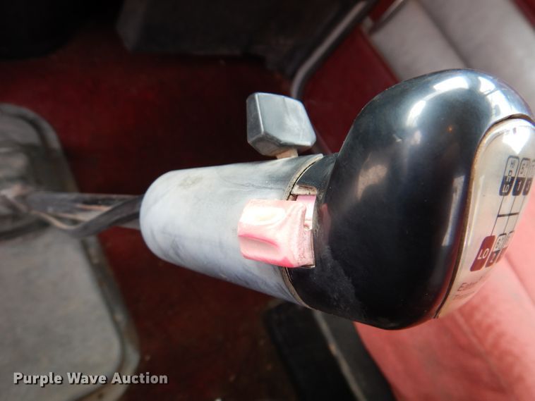 image for item JK9451 1997 Peterbilt 379  semi truck