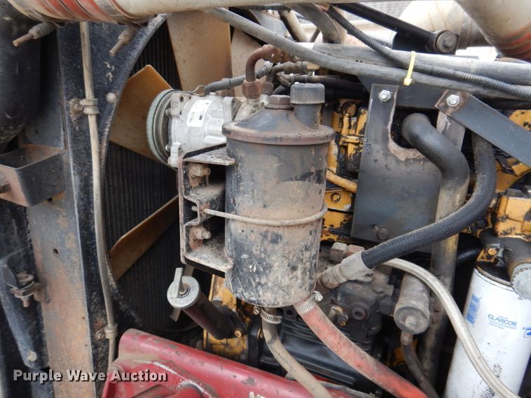 image for item JK9451 1997 Peterbilt 379  semi truck