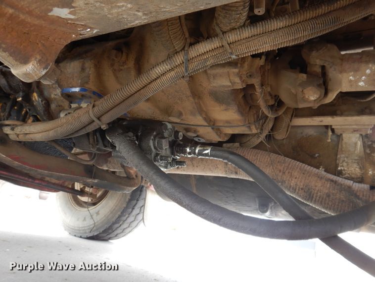 image for item JK9451 1997 Peterbilt 379  semi truck