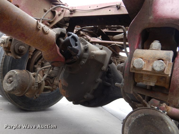 image for item JK9451 1997 Peterbilt 379  semi truck