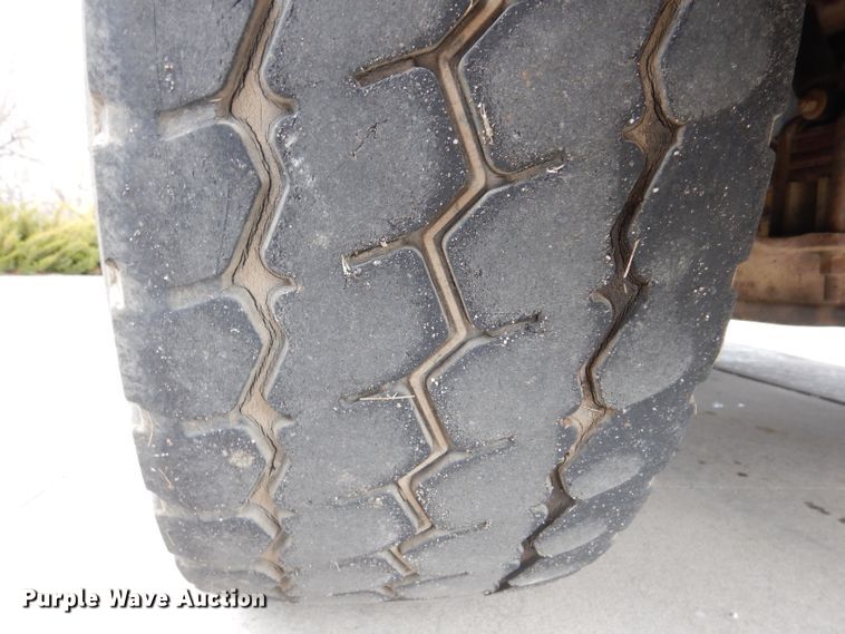 image for item JK9451 1997 Peterbilt 379  semi truck