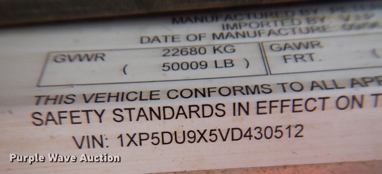 image for item JK9451 1997 Peterbilt 379  semi truck