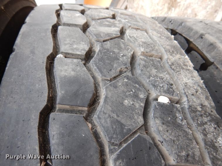 (4) tires and wheels in West Des Moines, IA Item JK9459 sold Purple