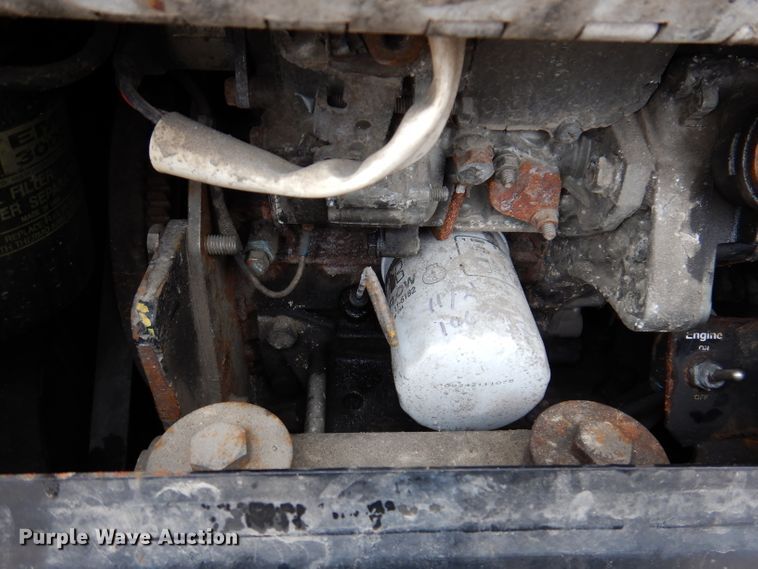 image for item JK9466 2011 Kenworth T600  semi truck