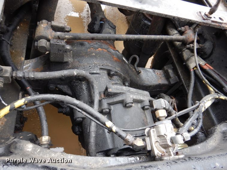 image for item JK9466 2011 Kenworth T600  semi truck