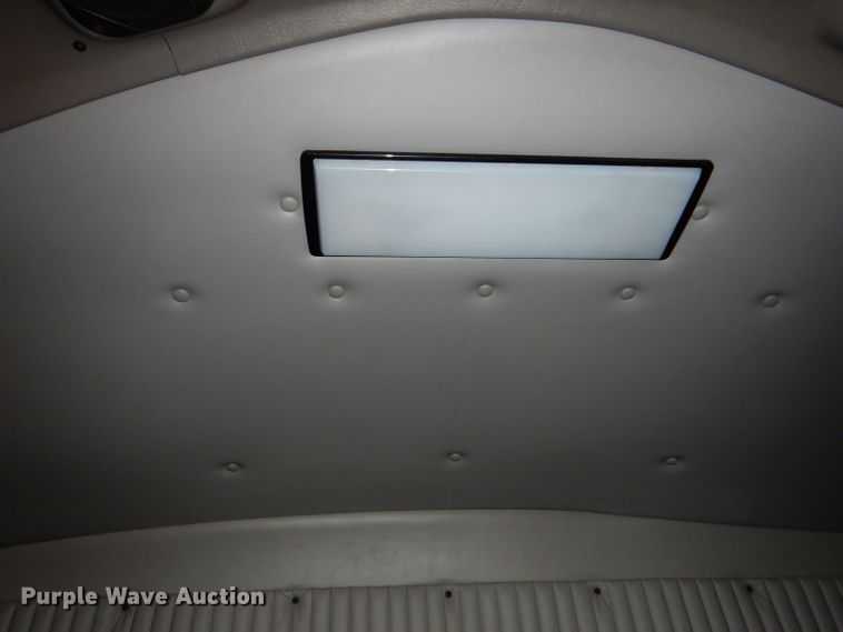 image for item JK9466 2011 Kenworth T600  semi truck