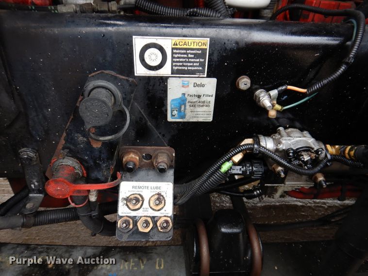 image for item JK9466 2011 Kenworth T600  semi truck