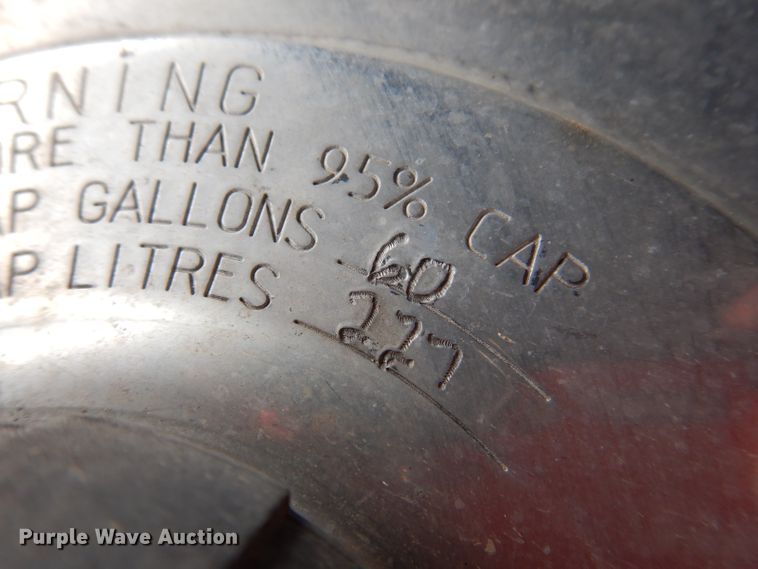 image for item JK9469 1993 Mack CH613  semi truck